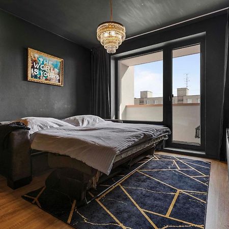 Lam Black - Ac - Balcony Apartment Bratislava Ngoại thất bức ảnh