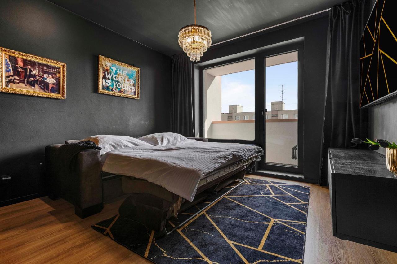 Lam Black - Ac - Balcony Apartment Bratislava Ngoại thất bức ảnh